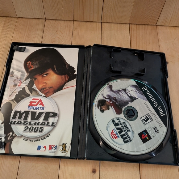 MVP Baseball 2005 for PlayStation 2 - Black Game Pre-owned - Picture 4 of 5